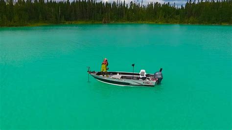 Amazing Little Limestone Lake Manitoba Northern Pike Fishing Youtube