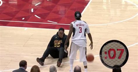 Stay On Your Toes Atlanta Hawks Fan Gets His Ankle Broken By