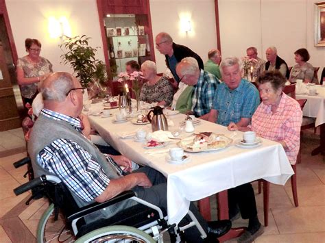 Bekijk een overzicht van alle keukenzaken in deze plaats en omgeving. Gelungener Auftakt: Parkinson-Stammtisch in Gronau-Epe ...