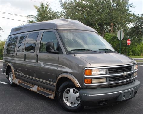We did not find results for: 2000 Chevrolet Express 1500 Conversion Van, High Top, Just ...