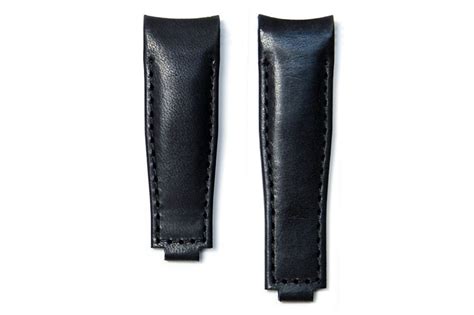 Everest Curved End Leather Strap With Deployant Buckle Black
