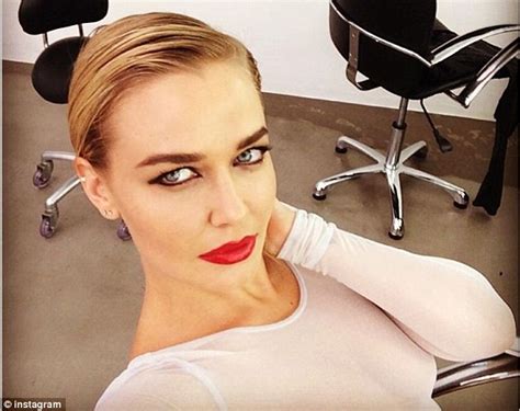Lara Bingle Sheds Her Clothes AGAIN And Poses Topless Daily Mail Online