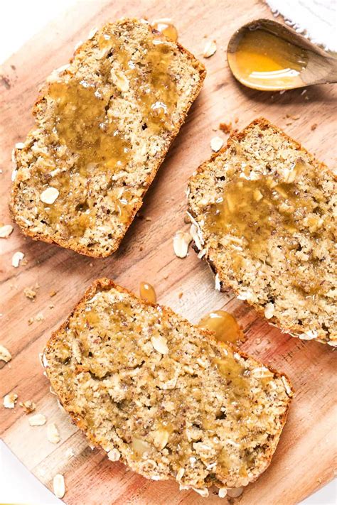 Healthy Honey Oatmeal Banana Bread - Simply Quinoa