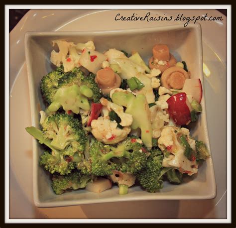 We did not find results for: Creative Raisins: Quick and Easy Christmas Dinner Salad