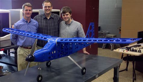 Student Engineers Design Build Fly ‘printed Airplane Uva Today