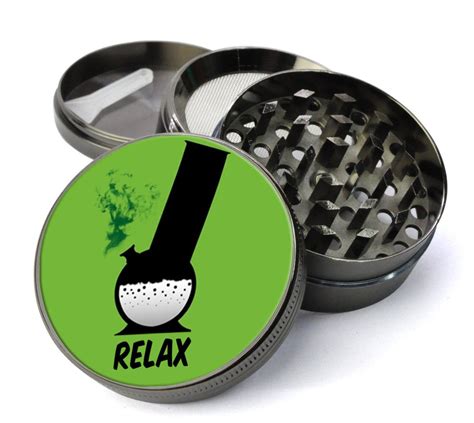 Relax Extra Large 4 Chamber Spice And Herb Grinder With Microfine Screen