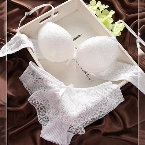 Sexy Lace Bra Set Embroidery Underwear Push Up Bra And Briefs 7 Colors