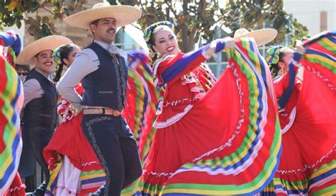 *** *indigenous peoples make up 10% of the population and are divided into dozens. Culture of Mexico to be Celebrated at Musco Center's First ...