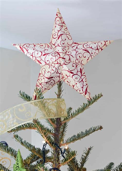 Maybe you would like to learn more about one of these? 3-D Star Tree topper with free printable template ...