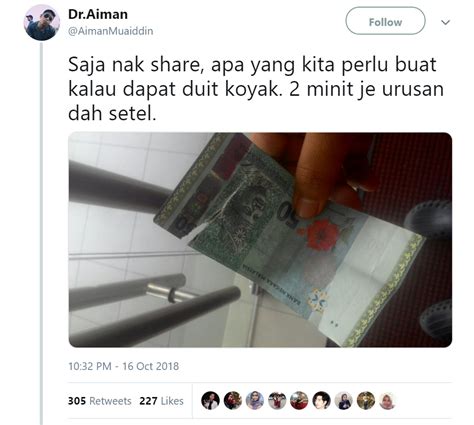 Mana pas bugil, sedang tegang lagi kemaluanku, wah gawat! Duit Rosak Boleh Ditukar Di Bank