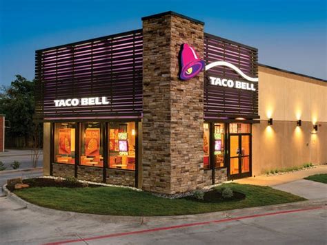 Taco Bell Worker Beans Boss With Burrito Police Say