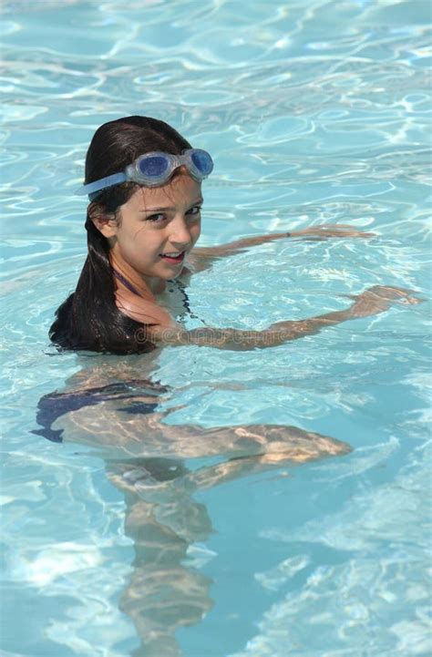Pretty Young Girl In A Swimming Pool Stock Image Image Of Girl Summertime 32492185