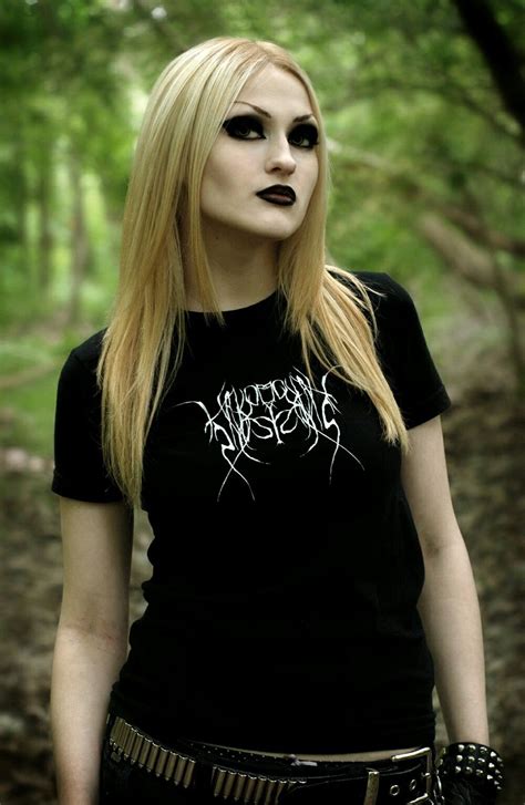 Pin By D Vil On Rocking Chicks Black Metal Girl Metal Girl Black Metal Chicks