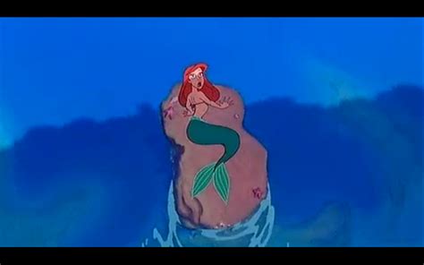 When A Mermiad Ariel Is Scare In The Big Waves Disney Princess Photo 26012444 Fanpop
