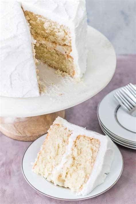 This super moist white cake recipe from scratch is the best white cake i've ever had. Moist White Cake | Recipe | Cake recipes, Cake, Moist ...
