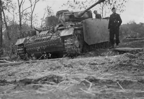 Panzer 3 Ausf M Schurzen World War Photos