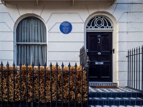 Everything You Need To Know About Londons Blue Plaques Homes And