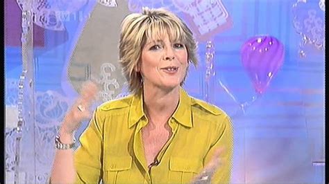 Hilarious moment bbc weather presenter laughs throughout entire forecast. Loose Women: Ruth Langsford forgets she's on telly - YouTube