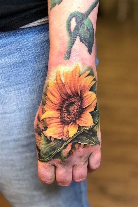 So don't risk it and keep your new tattoos out of the sun until they are healed. 55 Pretty Sunflower Tattoos Let You Sunshine - Page 55 ...