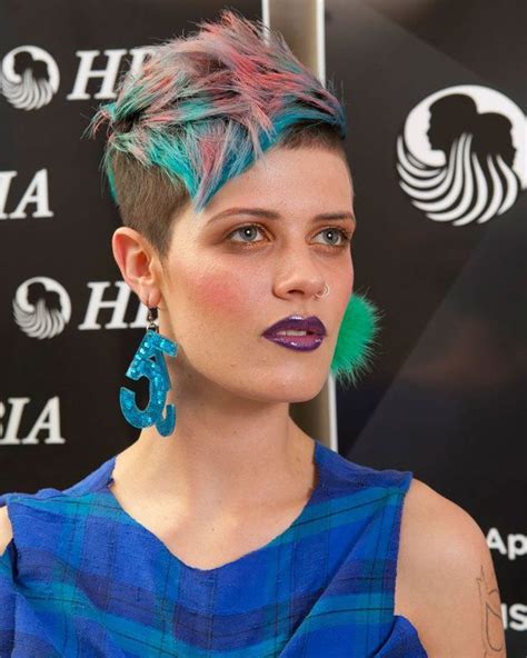 Great crazy hairstyles for wacky hair day at school. 2018 Extreme Hairstyles and Haircuts for Crazy Women ...