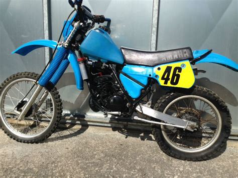 The japanese had finally realized that there was a specific american market. YAMAHA IT 175 ENDURO ROAD REGD ??1250 ONO 250 400 500 DT ...