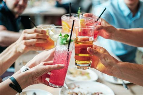 Naar verwachting komt het kabinet. Zo reageert horeca Nieuwkoop op versoepelingen corona ...