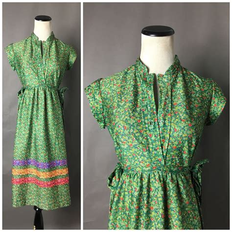 Vintage 70s Dress 1970s Dress Floral Dress Shirtwaist Etsy