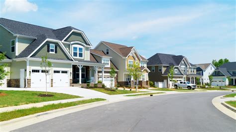 7 Incredible Benefits Of Living In A Master Planned Community