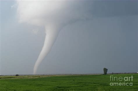 Tornado Photograph By Jim Reedscience Photo Library Fine Art America