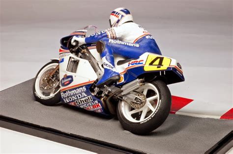 Racing Scale Models Diorama Wayne Gardner And Honda Nsr 500 1986