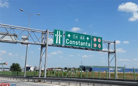 Cozile de maşini se întind şi pe 6 kilometri, punând la grea încercare nervii şoferilor. Drumul spre mare e un cosmar: UPDATE 4 accidente pe ...