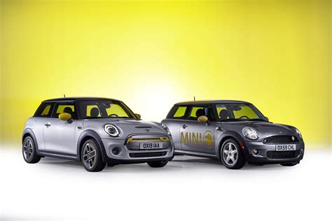 Mini Cooper Se Debuts Brands First Fully Electric Model 181 Hp And