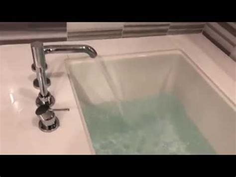 Set away from the main boulevard, luxury suites offers expansive manicured garden plazas. Whirlpool Tub In My Caesar's Palace Las Vegas Hotel Room ...