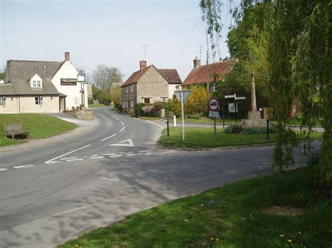 N a town in s england, in ne west sussex: Crawley, Oxfordshire - Wikipedia