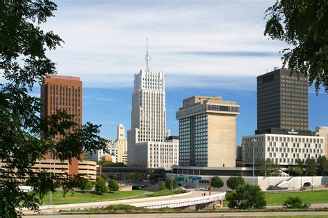 6 Reasons Akron Ohio Should Be On Your Radar Vogue