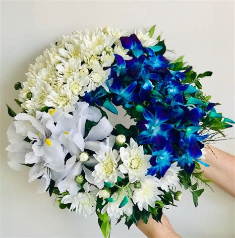 What happens when you die in japan? Types of Flowers to Give at a Funeral - Beautiful Flower ...