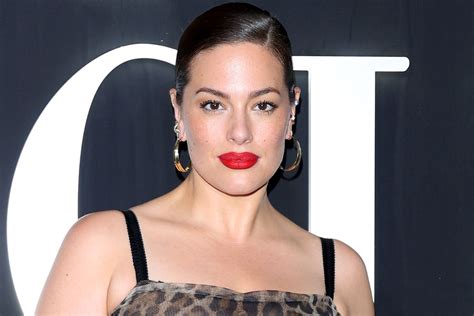 Ashley Graham Says She Loves Acupuncture In Tiktok Post About Daily