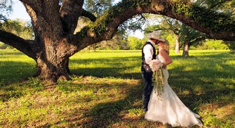 Rustic Texas Weddings Beautiful Ranch Wedding Venue Near Houston