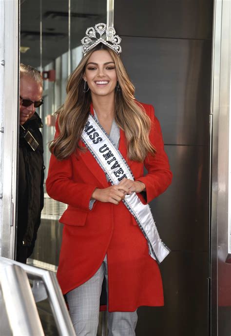 Demi Leigh Nel Peters Newly Crowned Miss Universe 2017 Of South Africa