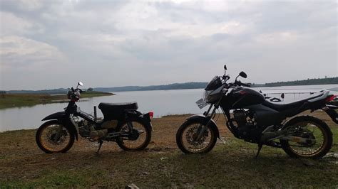 Sejarah waduk kedung ombo pada tahun 1985 pemerintah merencanakan membangun waduk baru di jawa tengah untuk pembangkit tenaga listrik berkekuatan 22,5 megawatt dan dapat menampung air untuk kebutuhan 70 hektar sawah disekitarnya. Megapro mono keluyuran di waduk kedung ombo Grobogan - YouTube