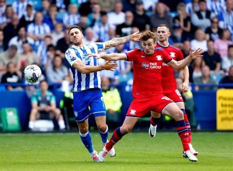 Sheffield Wednesday Boss Xisco Munoz Responds To Isaac Hayden And Jeff