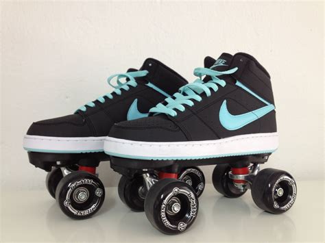 Later the quad style of roller skate became more popular consisting of four wheels arranged in the same configuration as a typical car. Nike dunk High skate made by. Rollschuhe.de ...