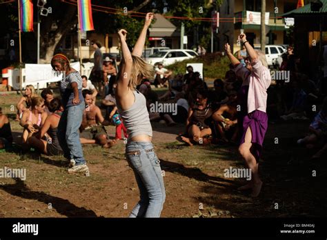 Real Hippies From The S Dancing