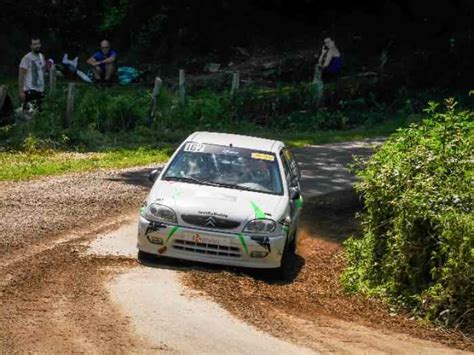 Location Saxo N2s Rallyecourse De Côte Slalom Pièces Et Voitures