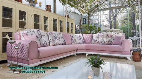 sofa ruang tamu kecil desain modern minimalis pink colour sst