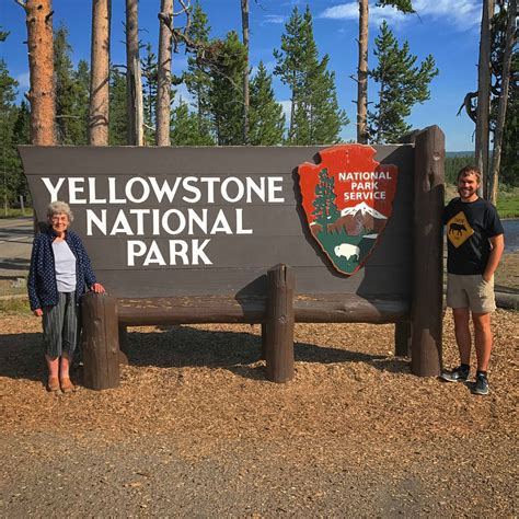 Americas Most Beautiful Landscapes Grandson And Grandma 93 Visit All 63 Us National Parks In
