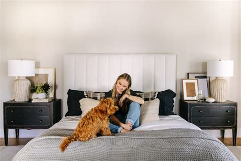 See How This Actress Brings Laid Back LA Style To Her Cool ATX Bedroom
