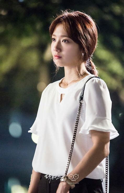 Park shin hye praised by doctors crew for work ethic and filming without stunt double. Park Shin-hye's Chemistry with Kim Rae-won in 'Doctors ...