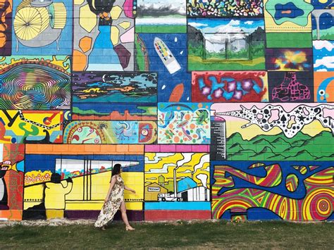 Guide To Instagrammable Walls Of Edmonton Linda Hoang Food Travel Lifestyle Blog Graffiti