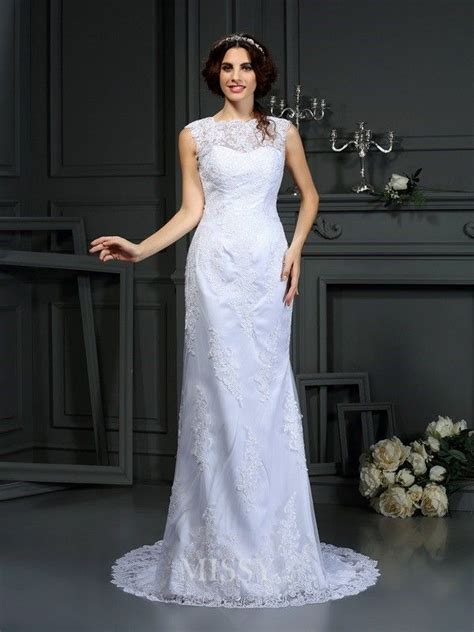 We have best fitted wedding dresses 2021 on sale. Sheath/Column Sleeveless High Neck Court Train Lace ...
